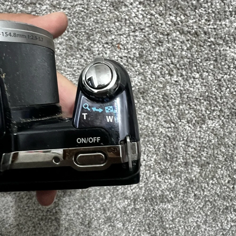 Olympus sp-815UZ 14 Megapixel Dogital Camera Untested